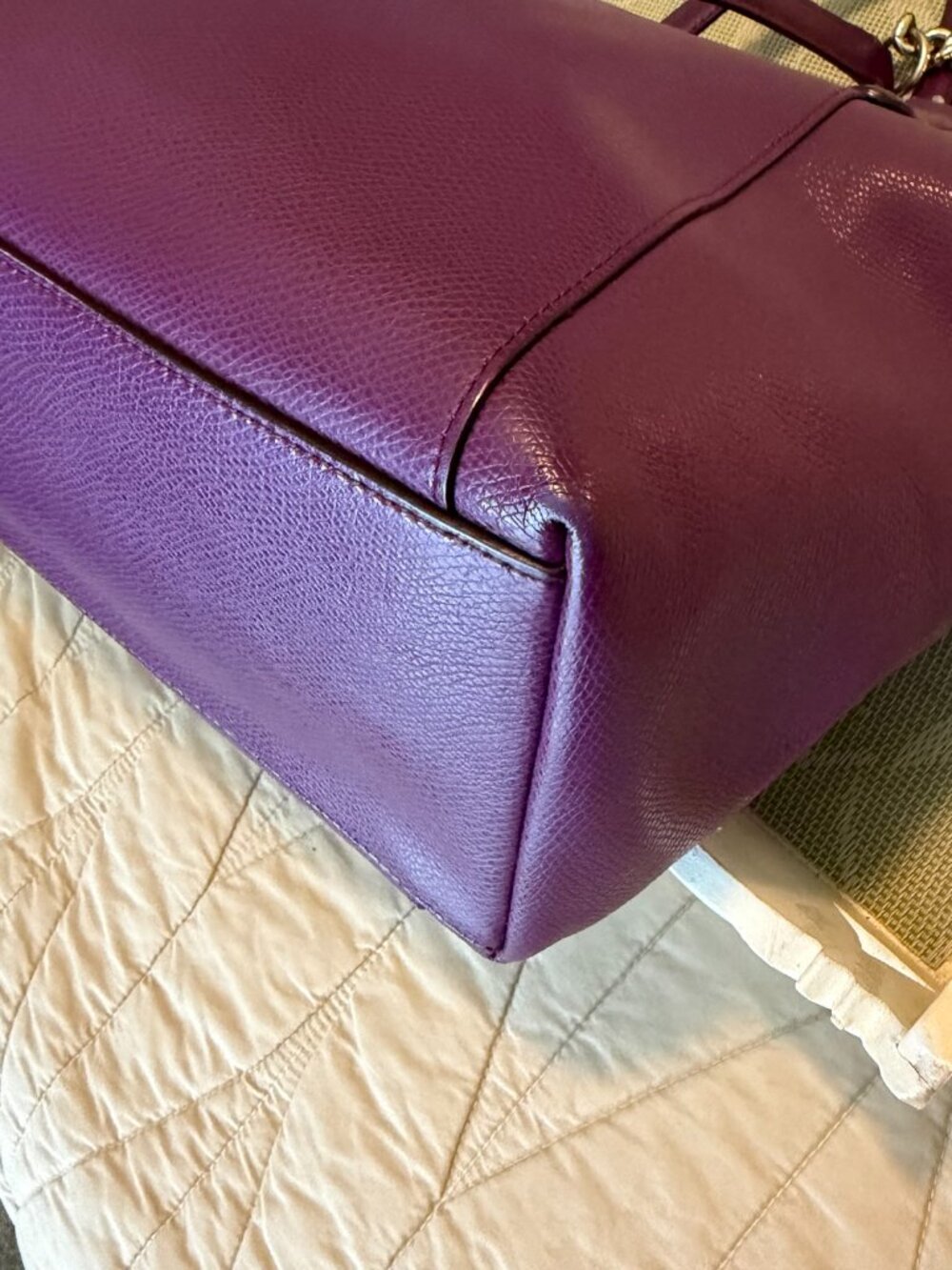 COACH Ava Chain Tote Crossgrain Leather Gold Chain Purple Plum Handbag F37201 - Picture 14 of 15